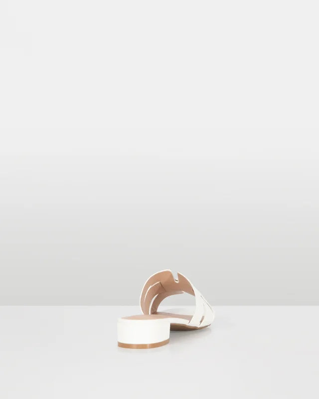DANAE - WHITE