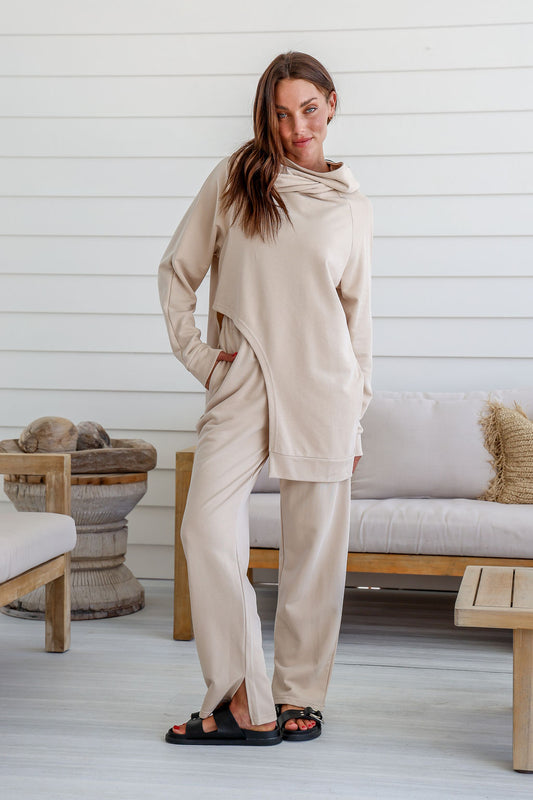 KARLI SPLIT SIDE TRACKY