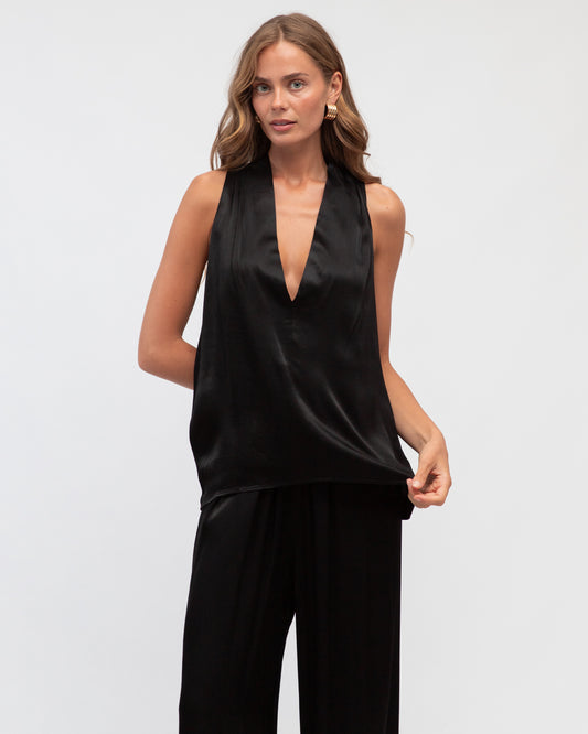 TF11335/O V-NECK TUCK DETAIL TANK