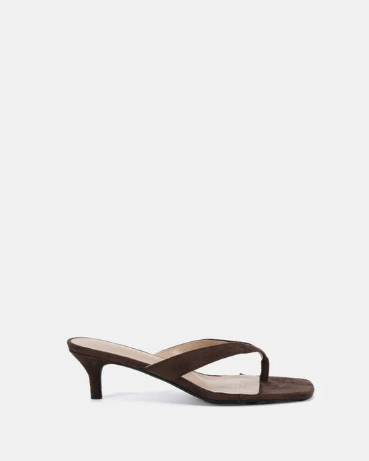 TRIANA THONG HEEL - CHOCOLATE SUEDE