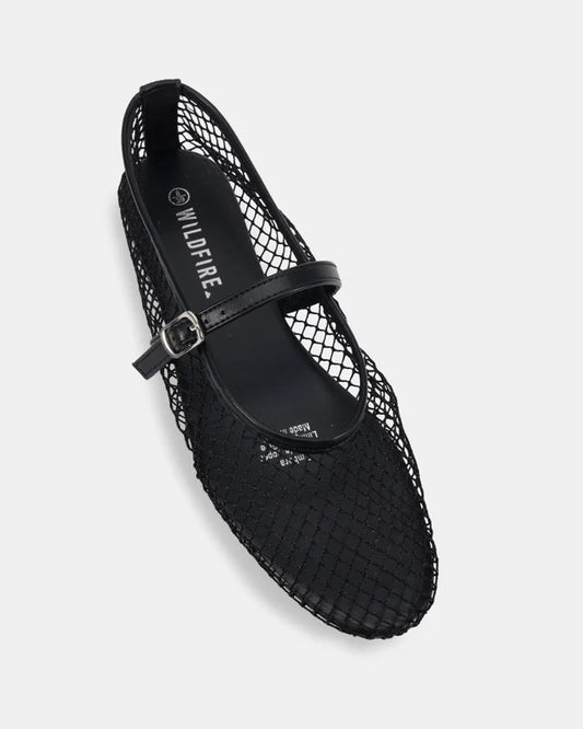 Embera - Black & White