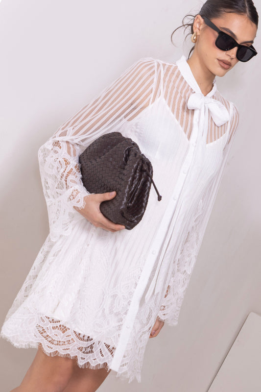 LPE886-D/O WHITE & BLACK LACE DRESS