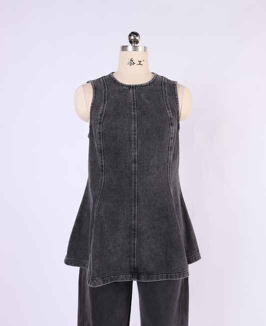 VX23037/O DENIM PEPLUM TOP