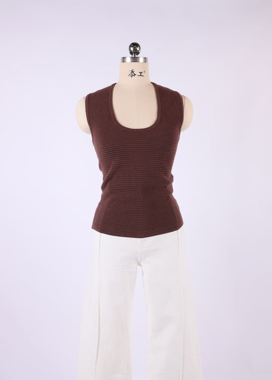 V00007 /O Knitted Vest Top
