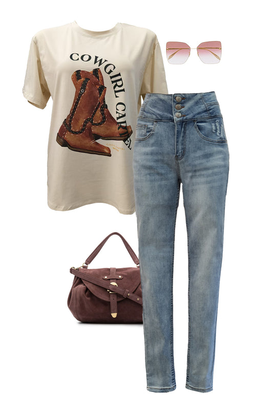 LPE854/O Cowgirl cartel n' boots graphic tee sweater