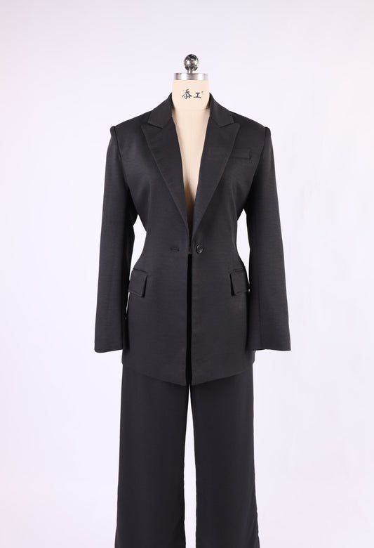 VH23180 /O Pleated Blazer