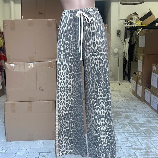 526-1 Light Leopard Denim Racer Pants