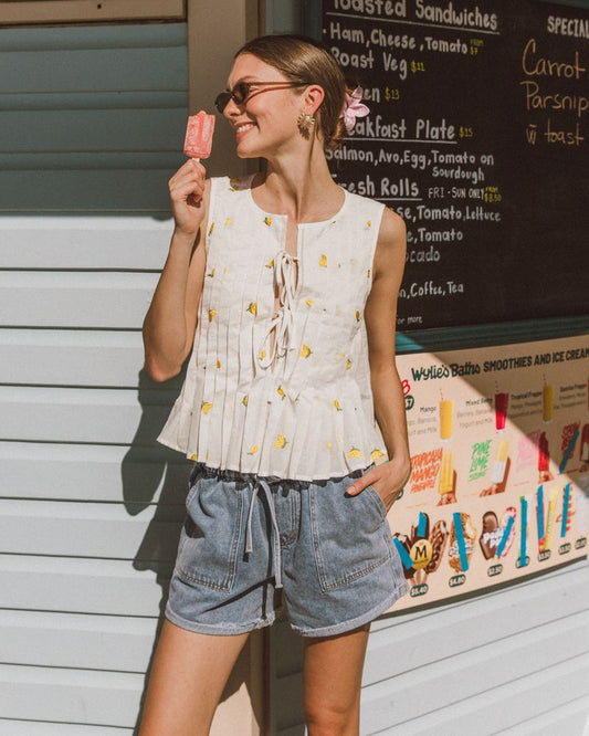 PH11919-1/O - LEMON PLEATED TOP