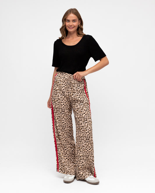 LOL70246/O LEOPARD PANT
