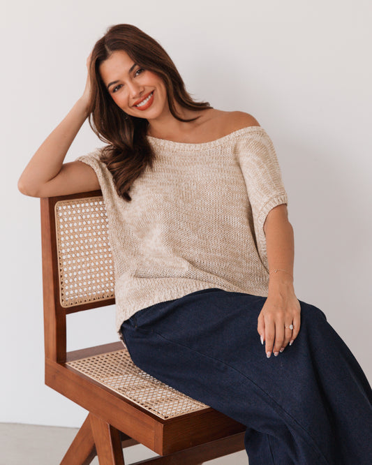 LOL71033/O OFF SHOULDER KNIT TOP
