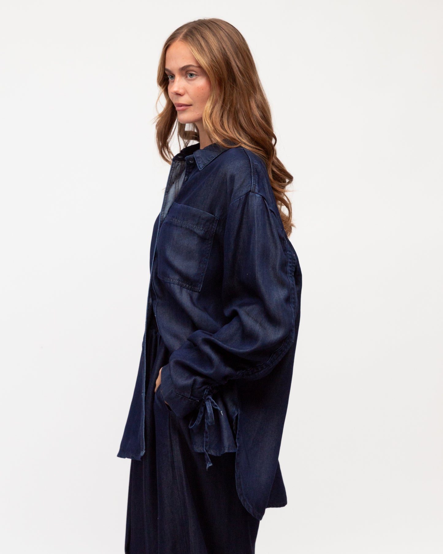LOL71196/O GATHERED SLEEVE SHIRT