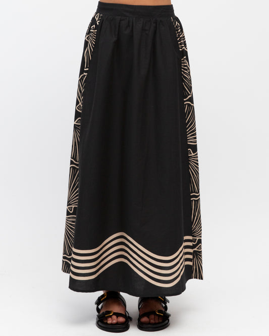 LOLE22623/O SHELL COVE MAXI SKIRT