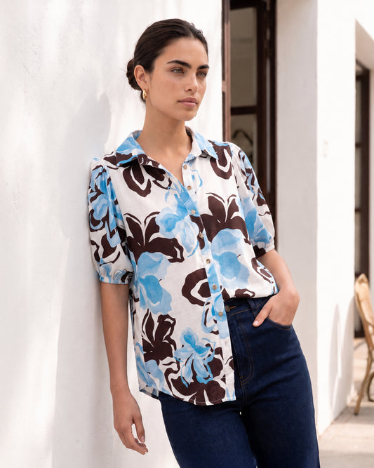 LOLE22849/O - FLOATING FLORALS SHIRT