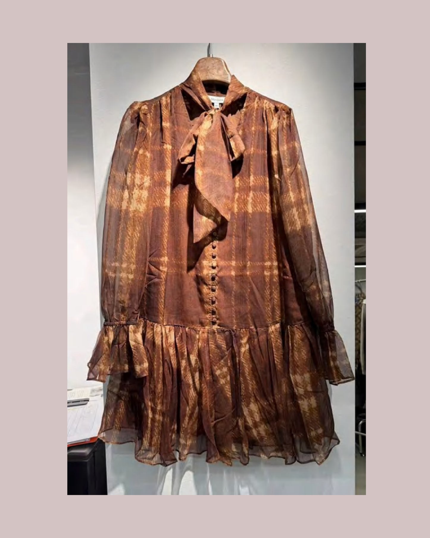 L5065/O FRILL CHECK DRESS