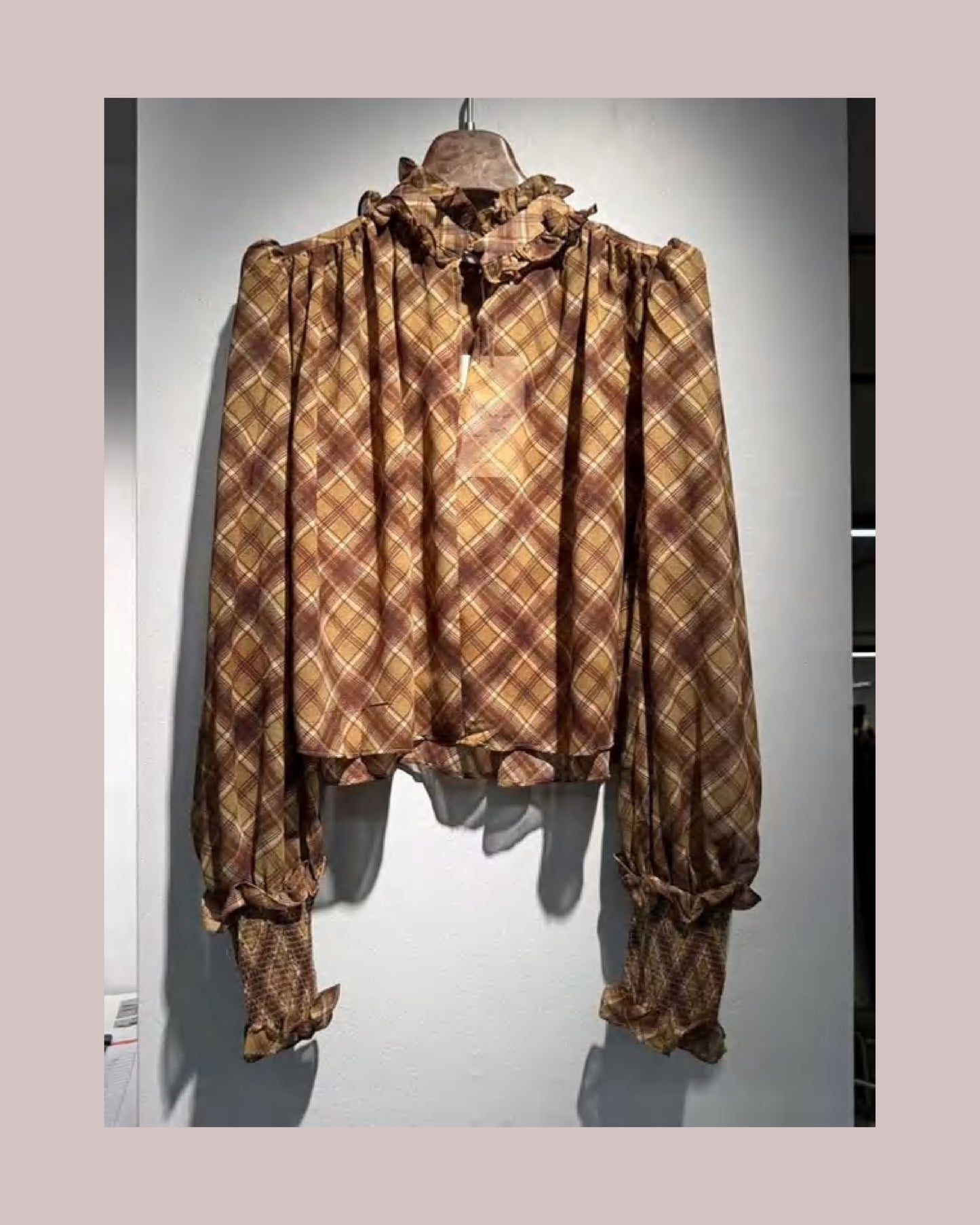 L1138/O CHECK BLOUSE