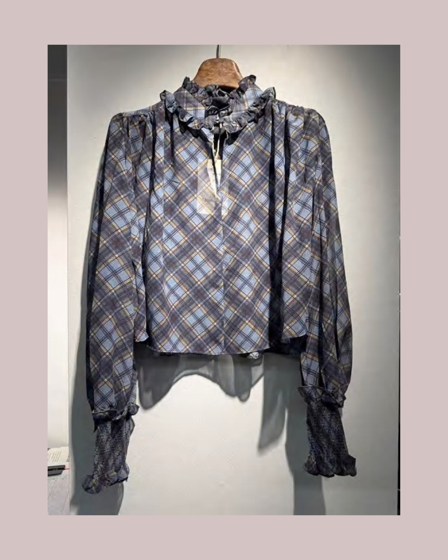 L1138/O CHECK BLOUSE