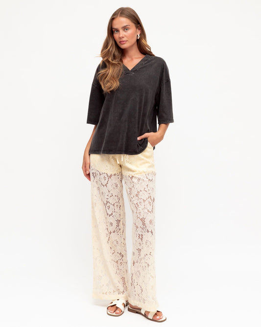 VV11004/O LACE PANT CREAM & BLACK