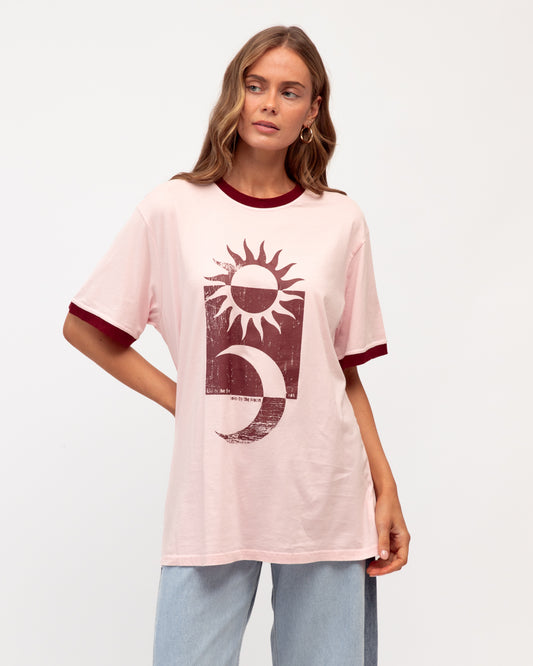 PHE14250/O FOLLOW THE SUN TEE