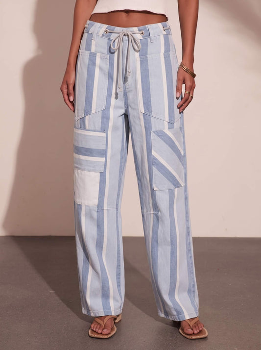 SM_26SYYNZ_16851 - PRINTED BARREL JEANS