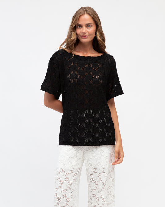 TF10936-2/O lace pop shoulder top