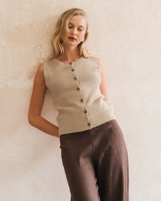 TF11572/O TEXTURED KNIT VEST