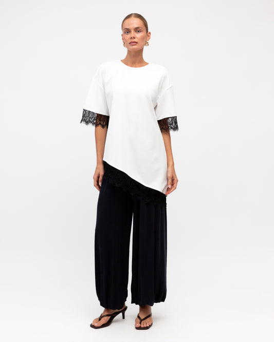 TF11847/O BOXY ASYM LACE TEE