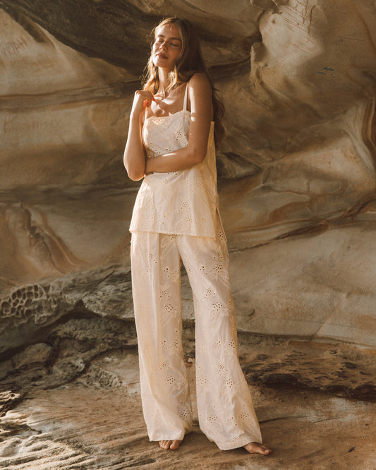 VV11760-1/O ARABELLA EMBROIDERED PANT