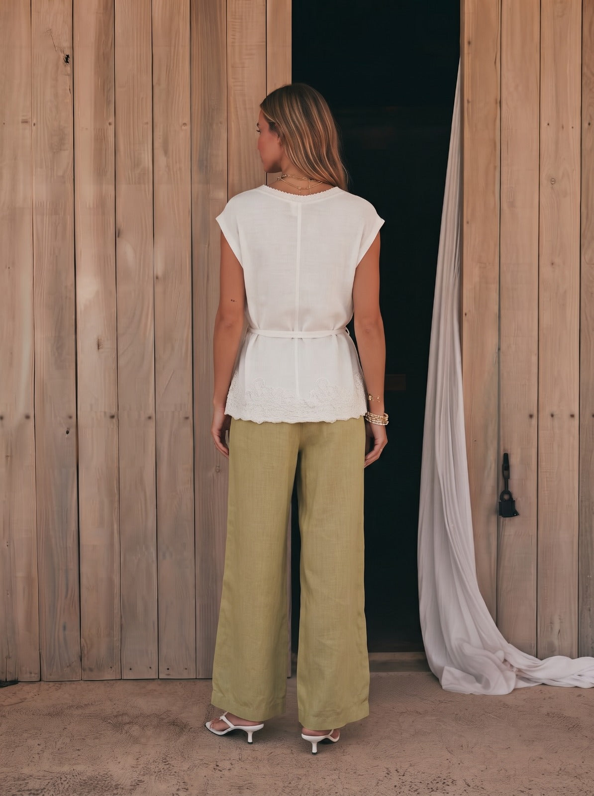 A05682162 /O TOP