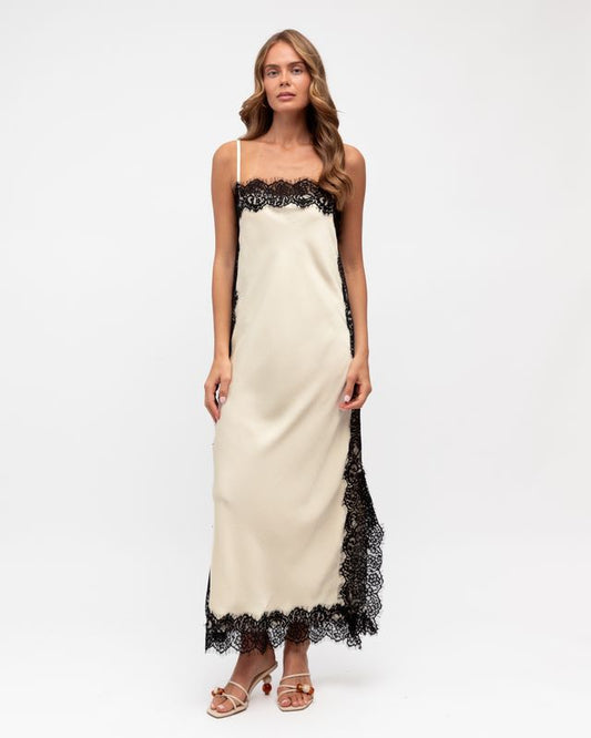 VV11968/O SATIN WITH LACE TRIMS