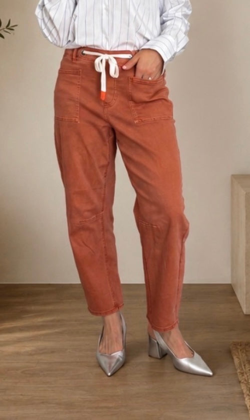CARTER BARREL JEAN  PDN86MJ brandy