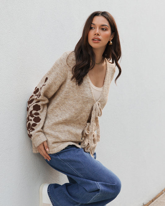 LOL70441/O TIE UP CARDI WITH ANIMAL SLEEVE
