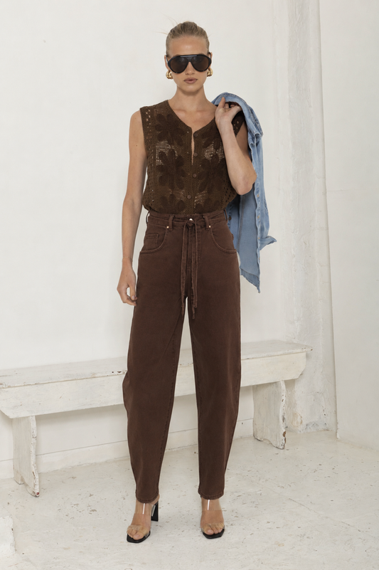 ALP1326/O CHOCOLATE DENIM BARREL JEAN