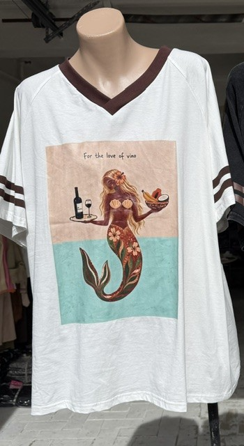 770-1T WHITE FOR THE LOVE OF VINO TEE (10)