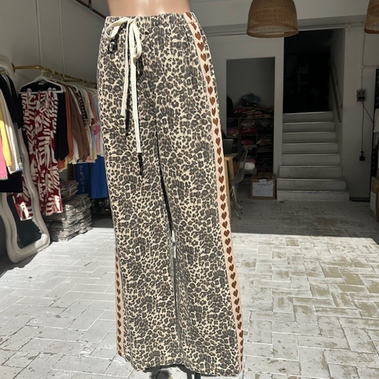 Beige Heart Racer Jeans