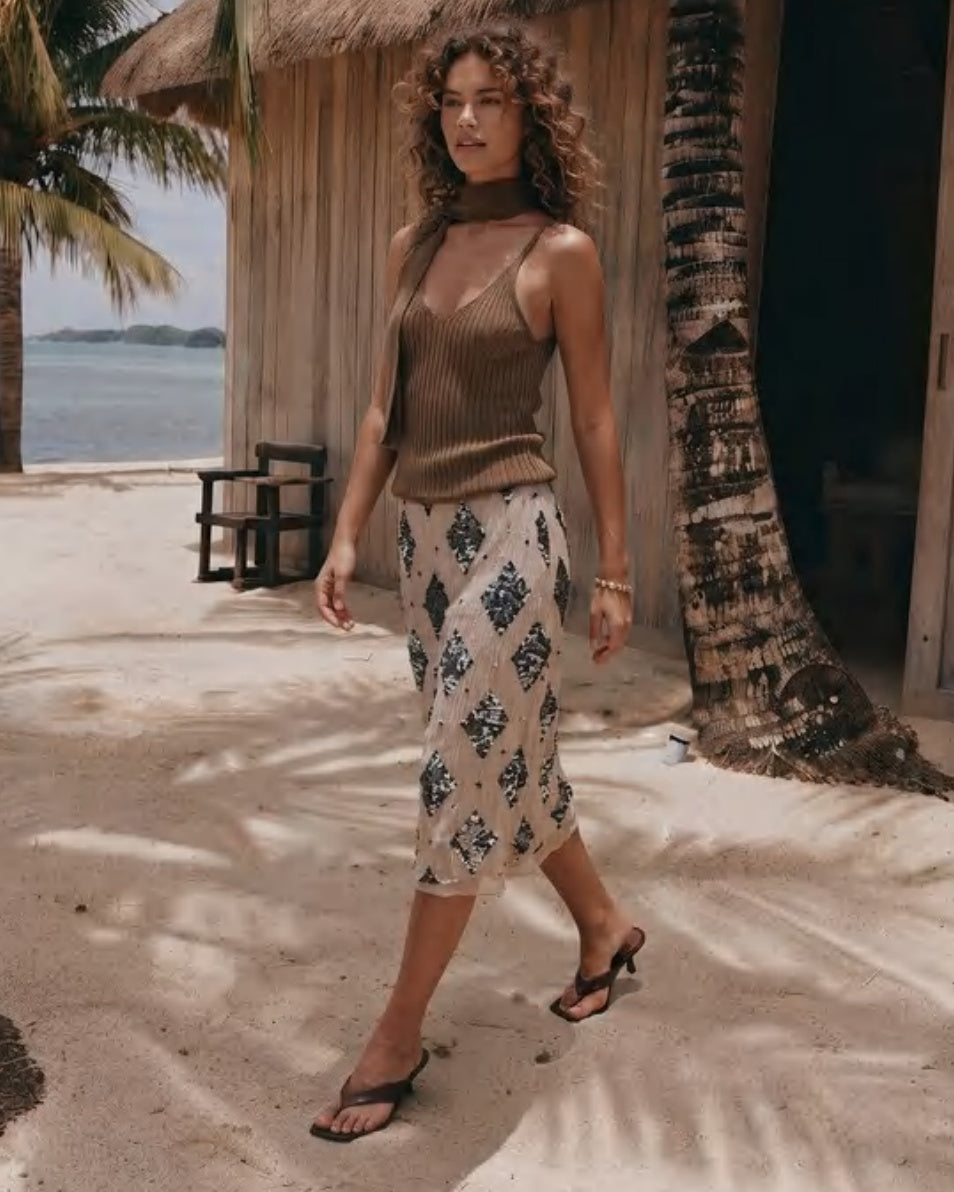 A06071662 /O SKIRT