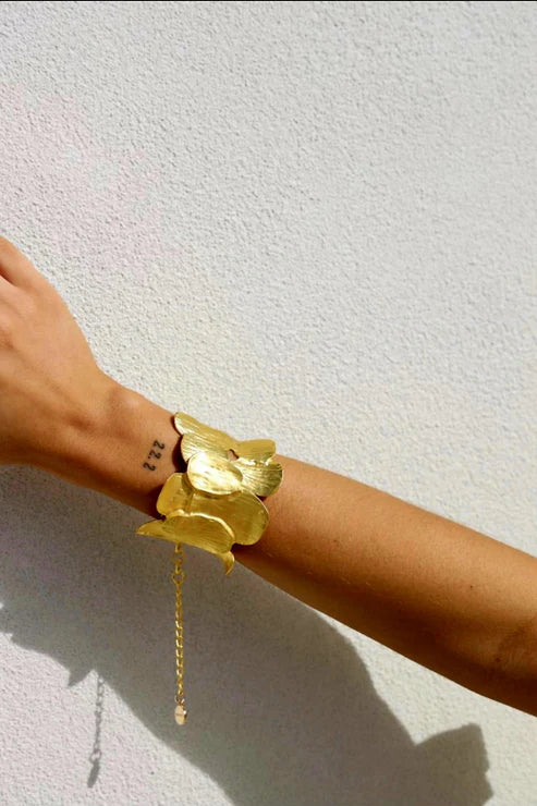 Medusa Cuff